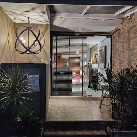 Check In Saladaeng (Adults Only) Hotel Bangkok Exterior photo